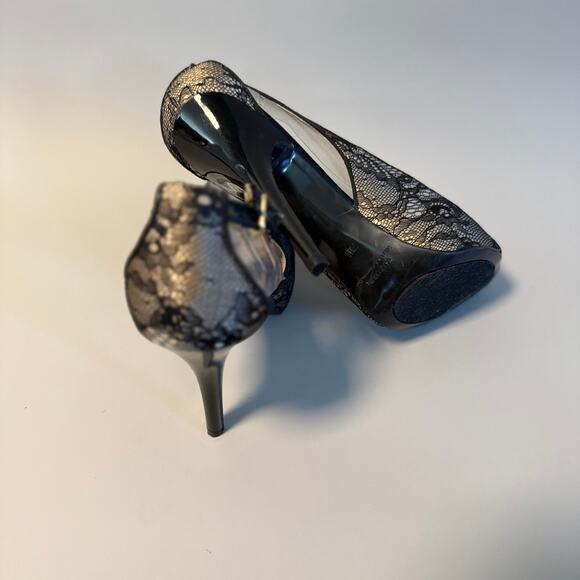 Guess Gwhondola Black Lace Peep Toe Platform - Picture 2 of 7